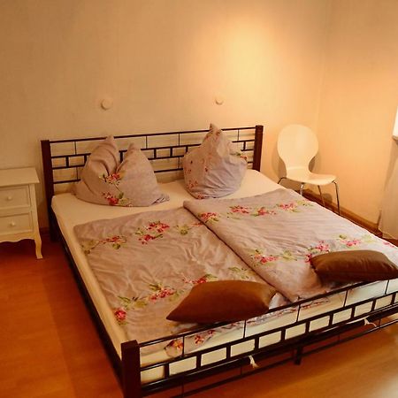 Ferienwohnung Auf Dem Pferdehof Schotten Exteriör bild